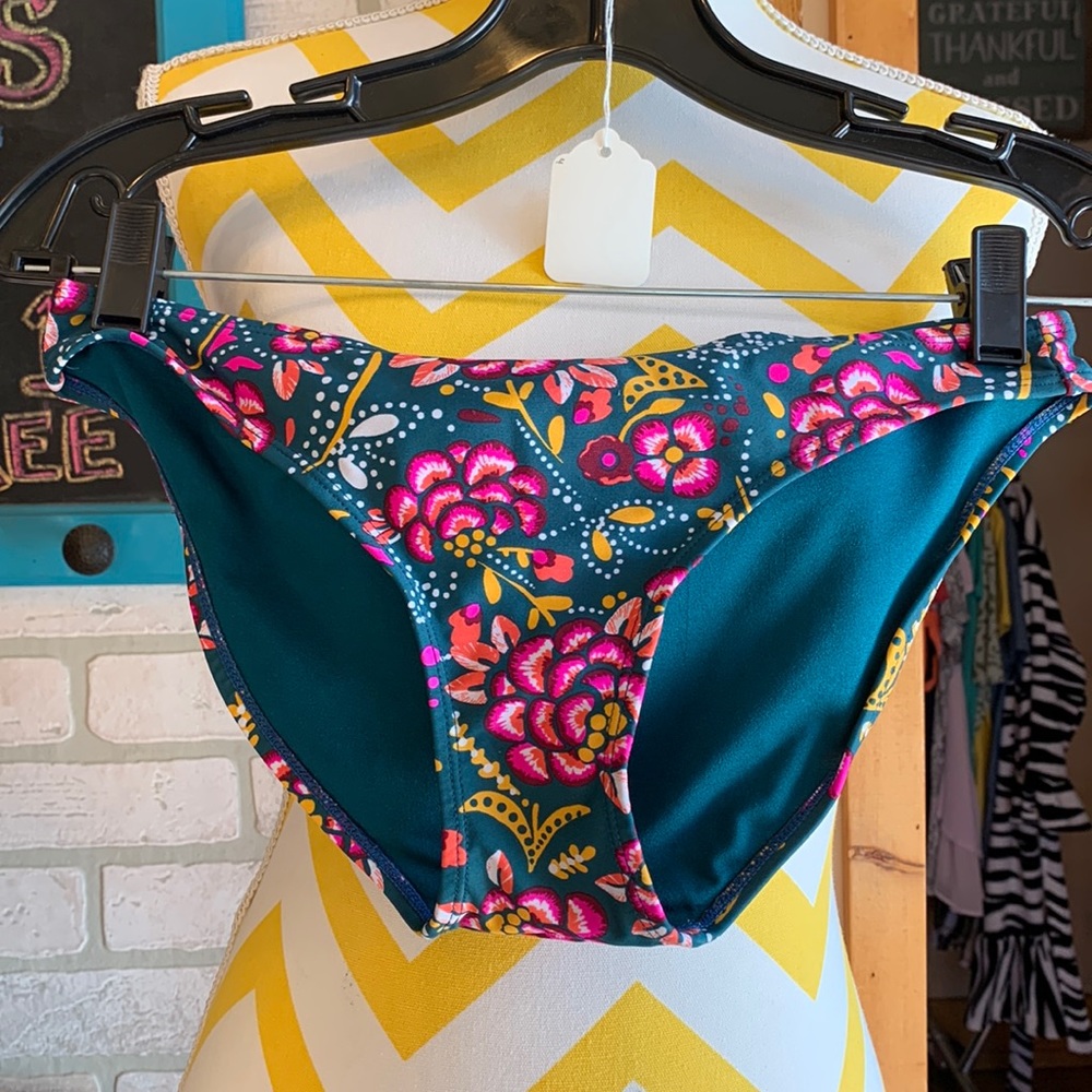 ❗️3/$23 Floral Boho Western Modest Full Coverage Bikini Swimsuit Bottoms